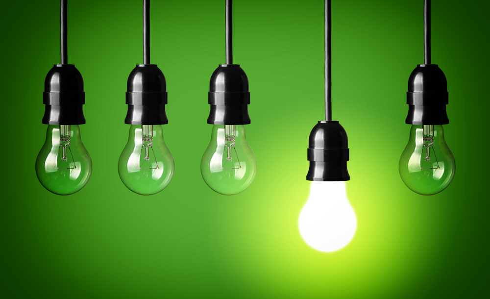 shutter_128750492-innovation-ideas-invention-lightbulbs