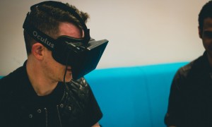 Oculus Rift at the Samsung Blogger Lounge.